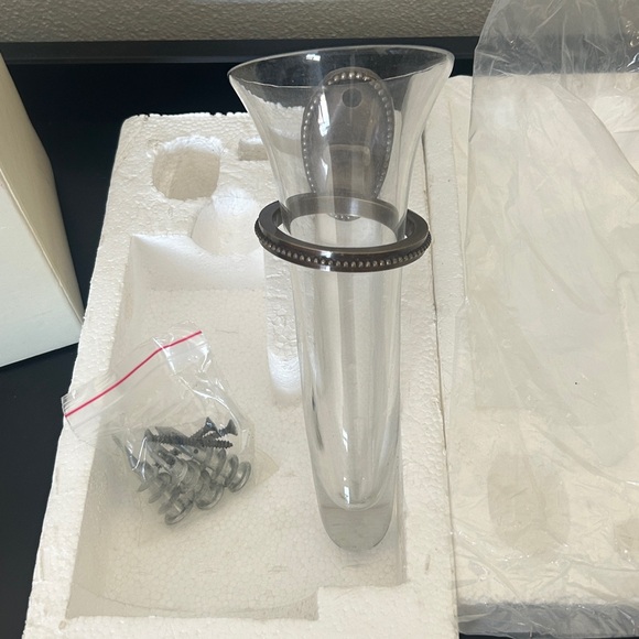 Pottery Barn NIB Antique Beaded Wall Vase - Picture 2 of 6